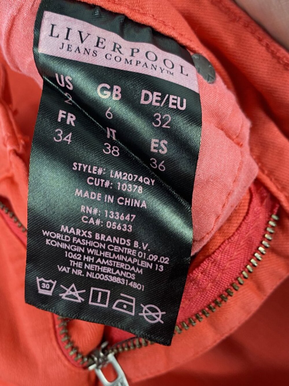 NWT Liverpool Women's Bittersweet Coral Cami-Crop Jeans Size 2/26 - Picture 10 of 16